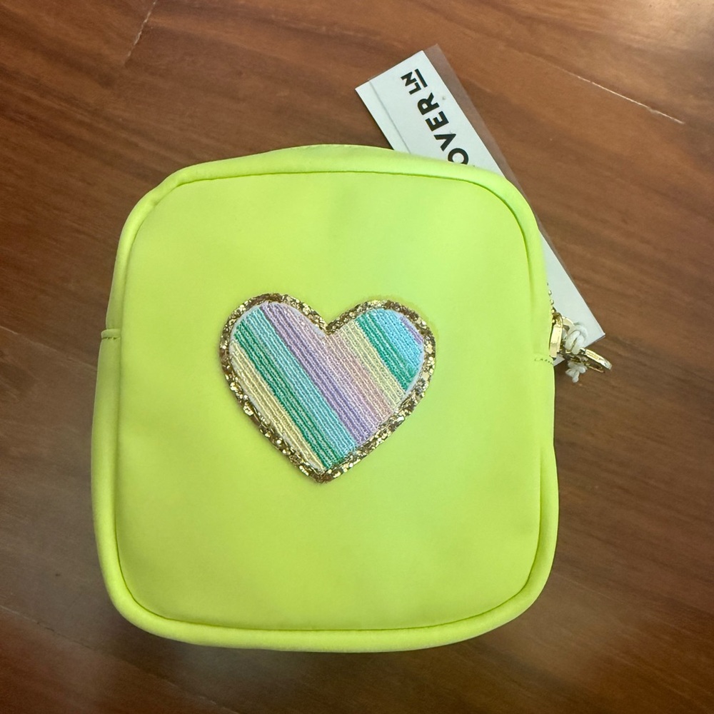NWT stoney Clover Lane mini pouch lime with heart